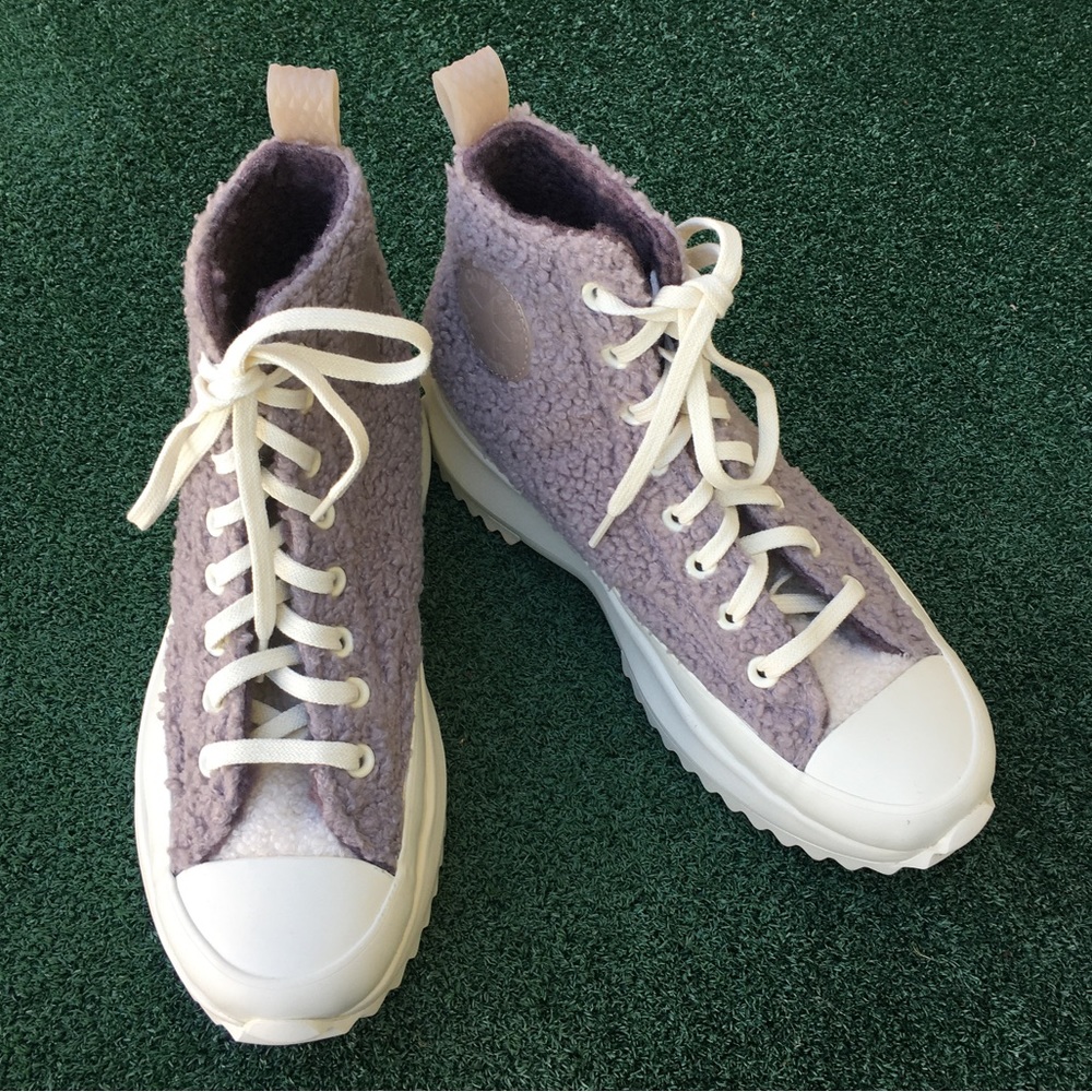 NWT Converse CTAS Faux Shearling Run Star Hike Platform High Top Sneaker Purple - Picture 12 of 13
